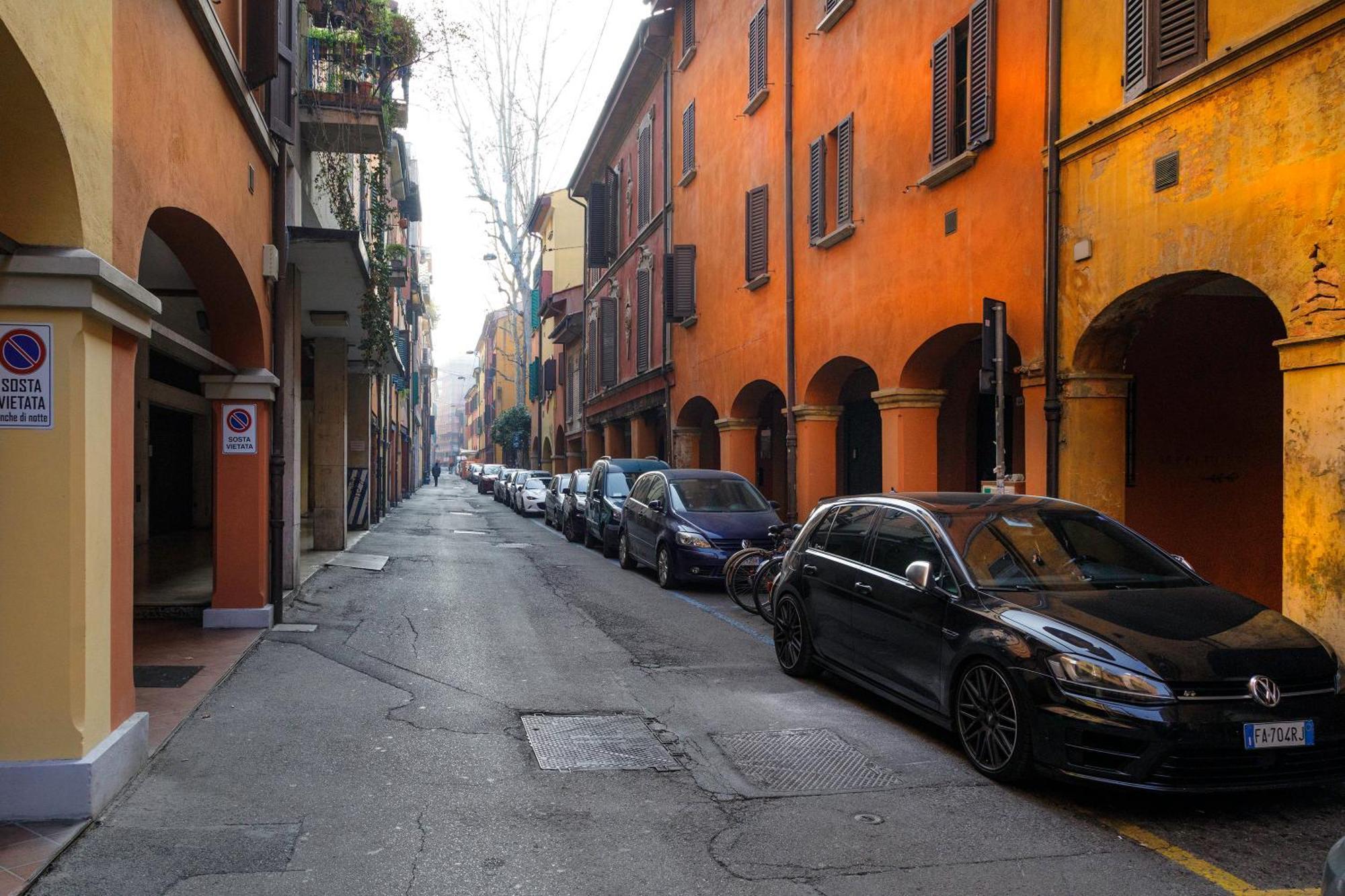 Saint Charles Apartment Bologna Eksteriør billede