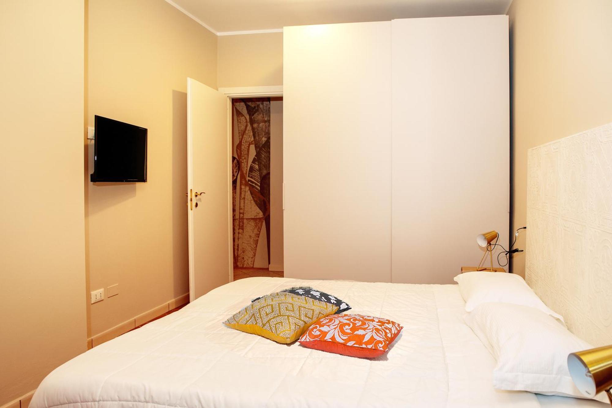 Saint Charles Apartment Bologna Eksteriør billede
